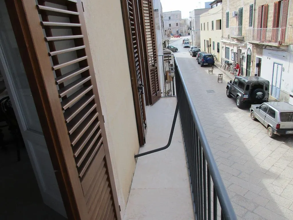 度假居 Favignana Vacanze