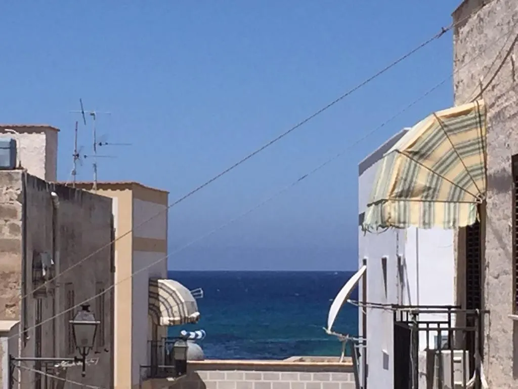 Favignana Vacanze 度假居